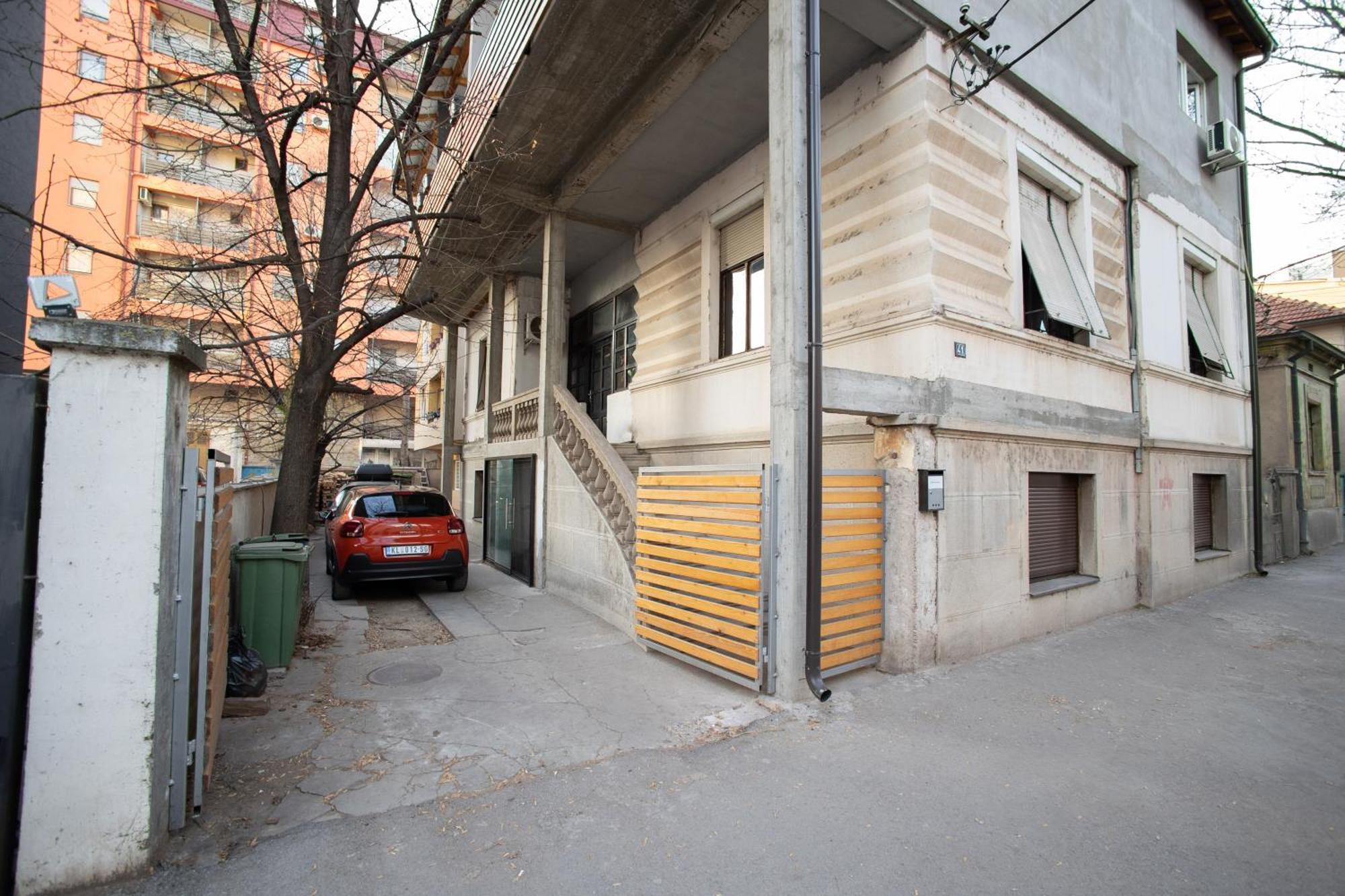 V & V Studio Apartments 2 Nis Bagian luar foto