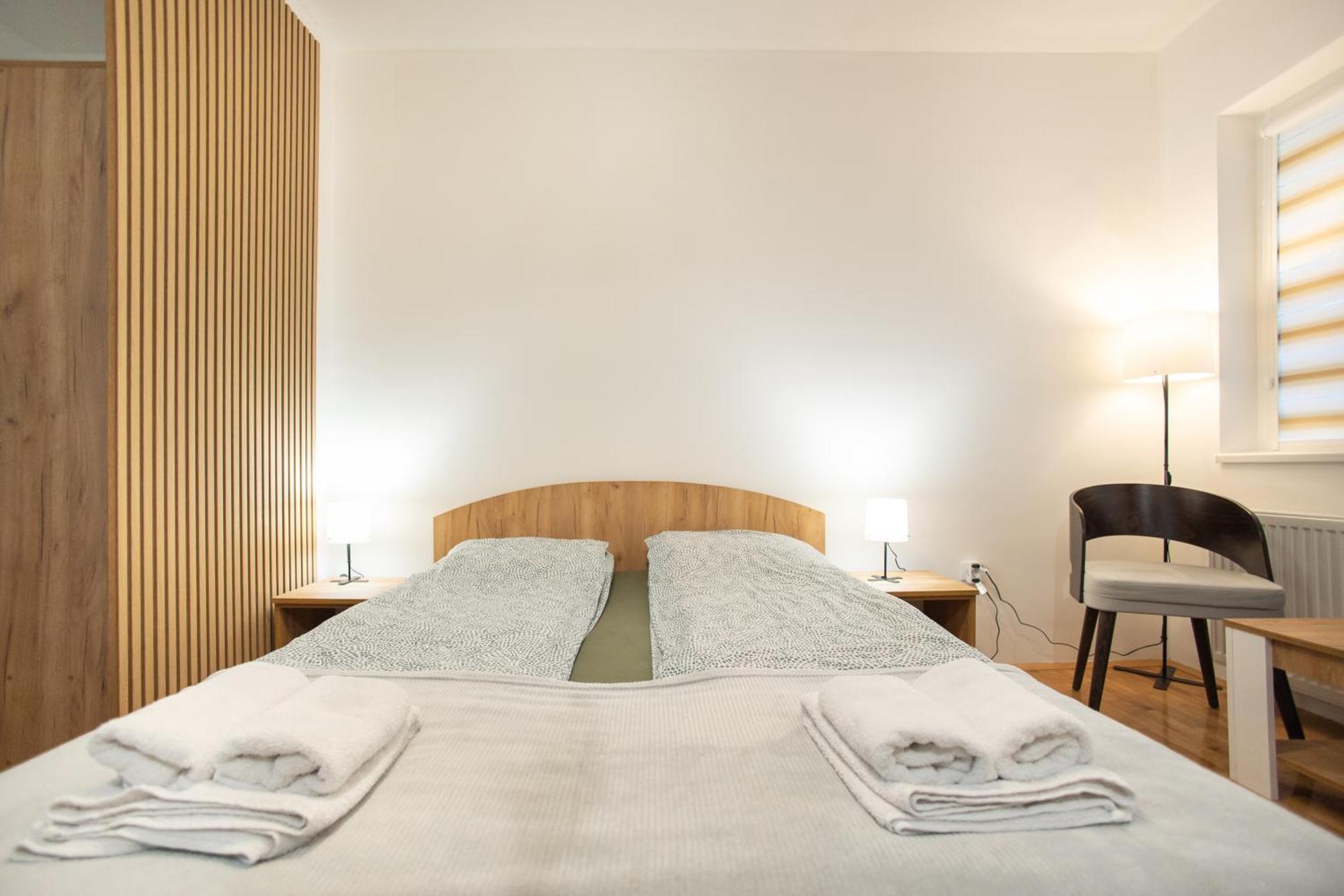 V & V Studio Apartments 2 Nis Bagian luar foto
