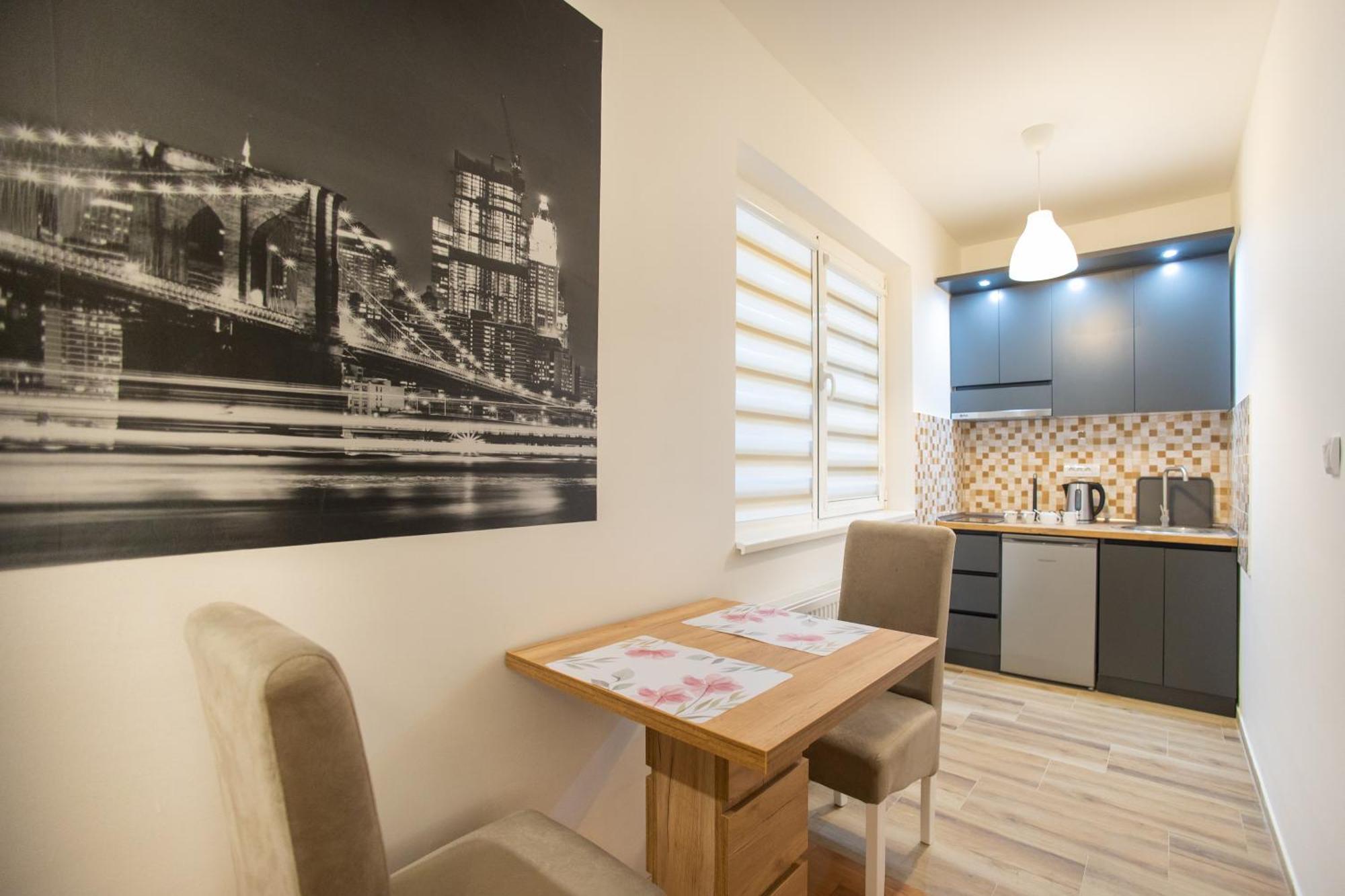 V & V Studio Apartments 2 Nis Bagian luar foto